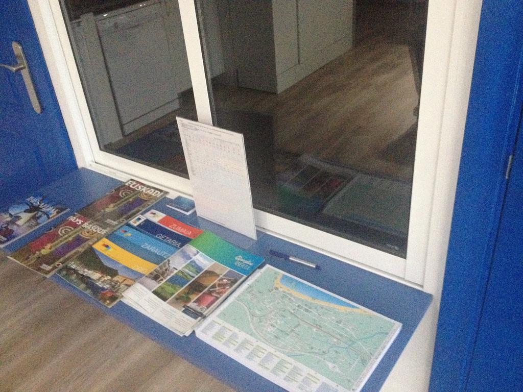 Galerna Zarautz Hostel Екстериор снимка
